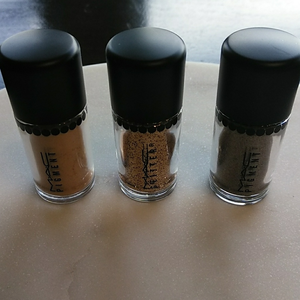 Limited Edition Mac pigments